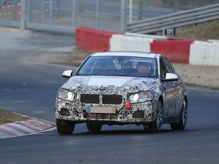 Седан BMW 1-Series протестировали в «Зеленом аду»